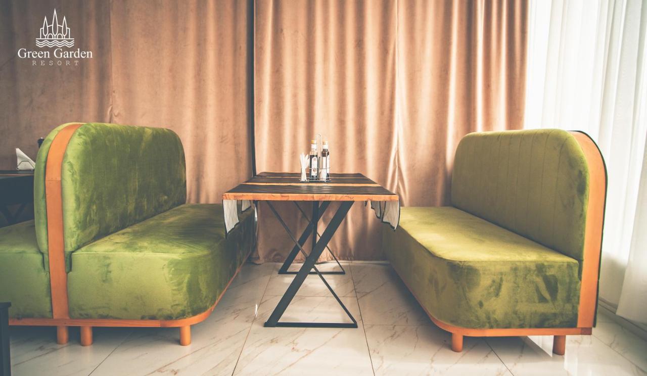 Green Garden Resort Cicirlau エクステリア 写真